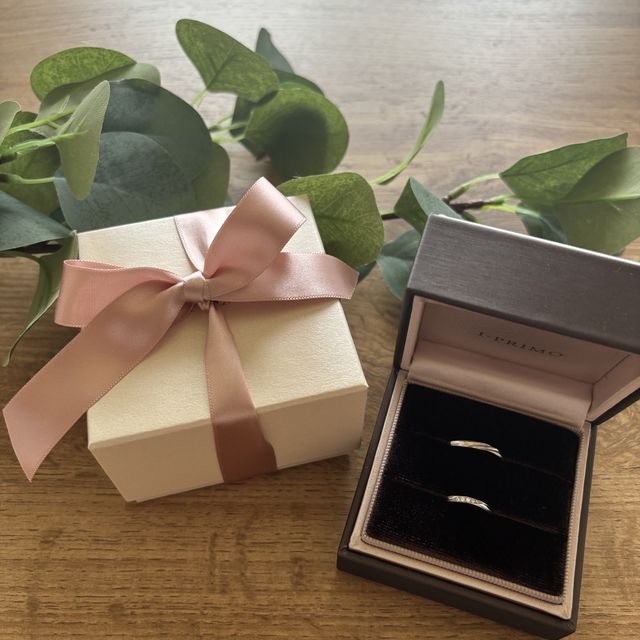 【アイプリモ(I-PRIMO)の口コミ】 指の形がキレイに見えるとおすすめしてくださったウェーブのリングにしま…