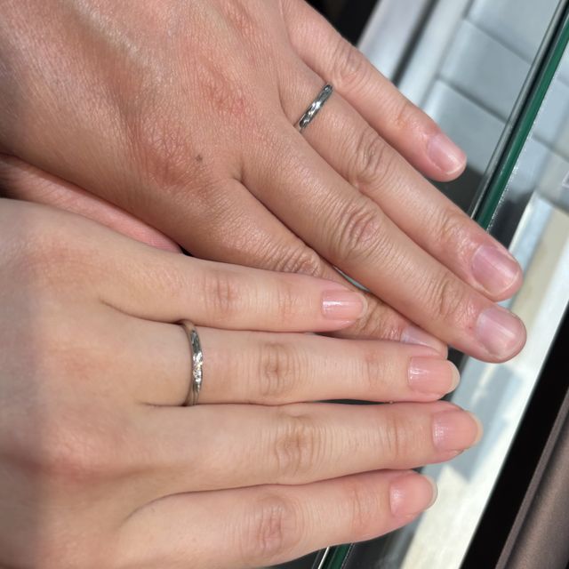 【アイプリモ(I-PRIMO)の口コミ】 シンプルでとてもきれいでした。試着前はウェーブデザインの方が気になっ…