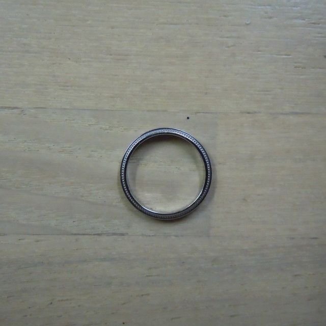 【4℃ BRIDAL(ヨンドシーブライダル)の口コミ】 結婚指輪なのでシンプルで使い易いことを重視して探しました。来店してサ…
