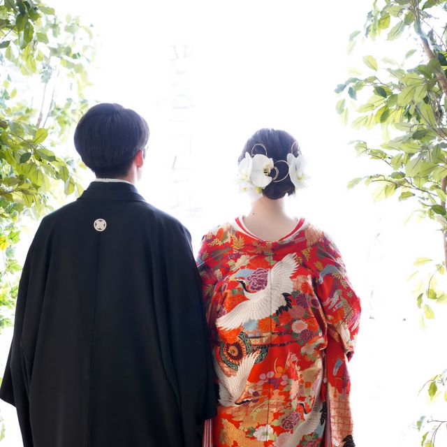 【ケイウノ ブライダル(K.UNO BRIDAL)の口コミ】 厚みがあるのに、つけていても違和感がなく気になりません。
緩いウェーブ…