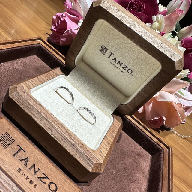 【TANZO.(鍛造指輪)の口コミ】 鍛造製法の指輪が良かったので、色々調べて何店舗か見て来ましたがしっく…