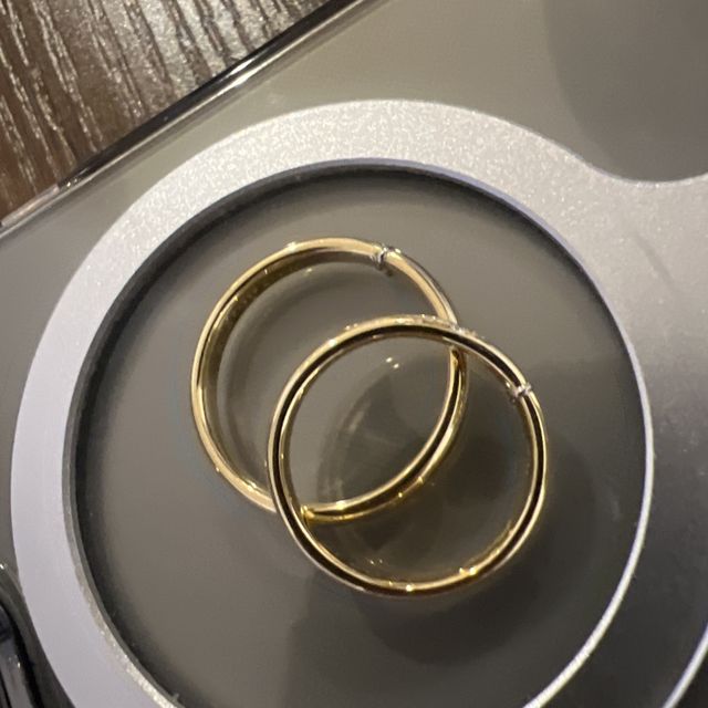 【ケイウノ ブライダル(K.UNO BRIDAL)の口コミ】 デザイナーに刻印を作ってもらえる。
デッサン画を写真撮ることが出来れば…