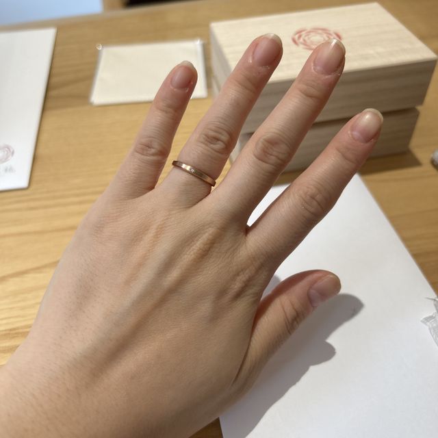 【出雲結(いずもゆい)の口コミ】 シンプルなデザインで、ワンポイントのダイヤモンドがとても素敵だと思い…