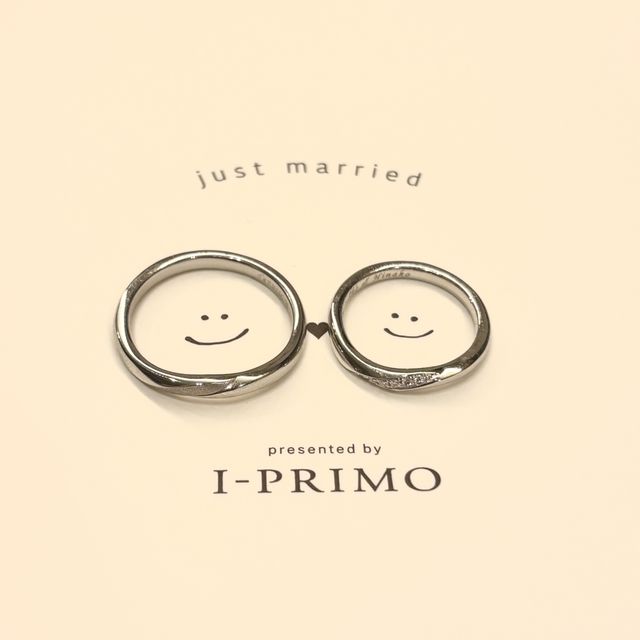 【アイプリモ(I-PRIMO)の口コミ】 ダイヤが7石ついているため、輝きがはで目です。シンプルではありますがデ…