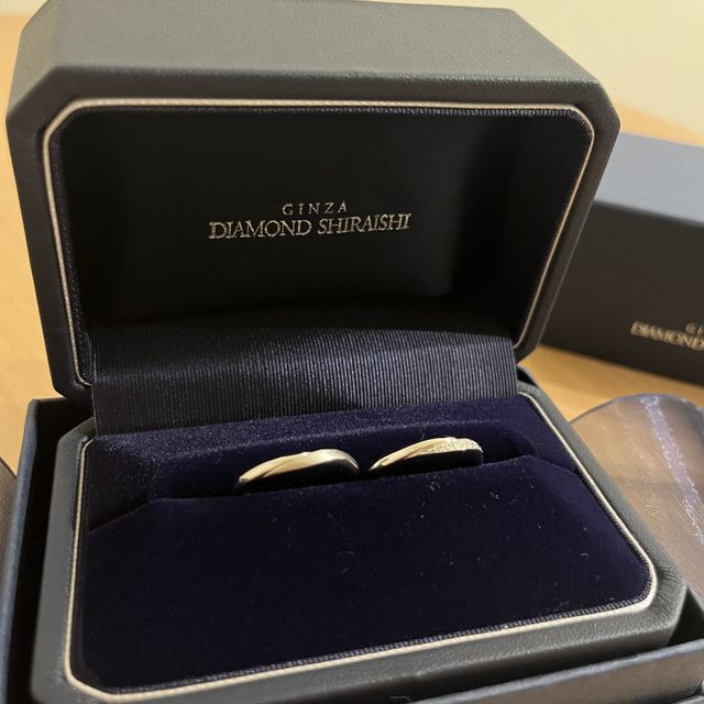 【銀座ダイヤモンドシライシの口コミ】 シンプルながらも上品なデザインで、日常使いから特別な日まで幅広く活躍…