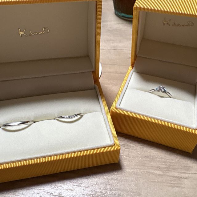 【ケイウノ ブライダル(K.UNO BRIDAL)の口コミ】 内甲丸と言われる作りで指につけるさいにするっと入るのでつけ心地がとて…