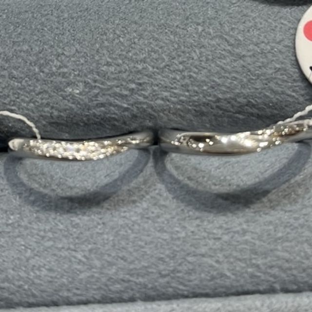 【宝寿堂(ほうじゅどう)の口コミ】 結婚指輪はウェーブ型のものを探していましたが、ストレートやv字型などの…