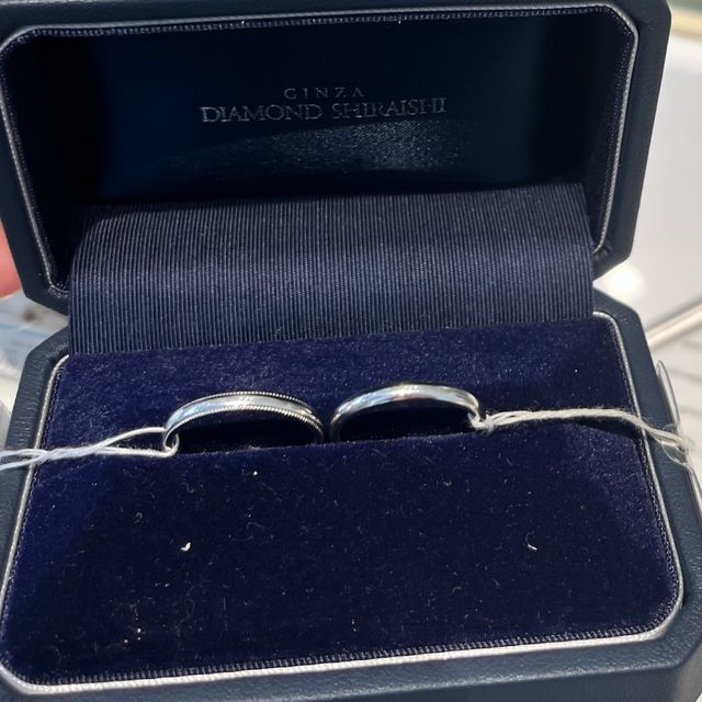 【銀座ダイヤモンドシライシの口コミ】 初めはダイヤ入りのウェーブのラインの指輪が指が長く見えると教えていた…