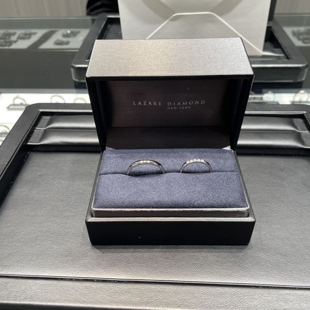 【ラザール ダイヤモンド(LAZARE DIAMOND)の口コミ】 最初はシンプルな物にしようと思いましたが、ラザールダイヤモンドさんの…