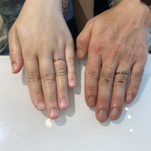 【nocur(ノクル)の口コミ】 比較的安価で素敵なデザインがあれば〜と思って選ばせていただきました。…