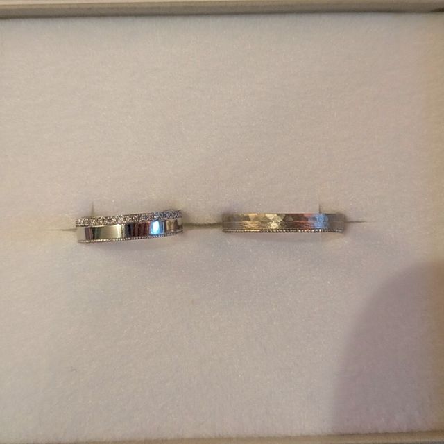 【atelier Kiona(アトリエキオナ)の口コミ】 妻はプラチナ、私は肌馴染みのいいホワイトゴールドが良いとおもっていた…