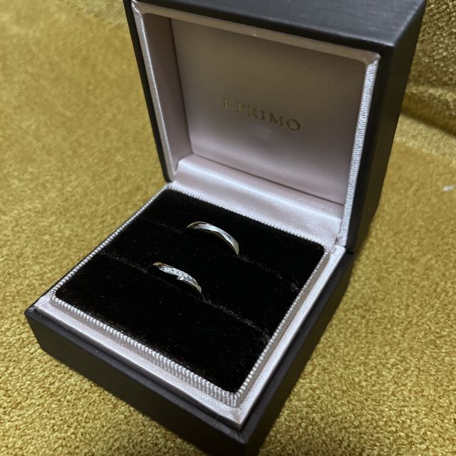【アイプリモ(I-PRIMO)の口コミ】 指輪のおすすめポイントは、女性はダイヤでキラキラしていて上品で、男性…
