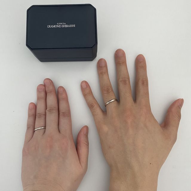【銀座ダイヤモンドシライシの口コミ】 最初はダイヤなしのシンプルなものを探していましたが、ダイヤが3石ついた…