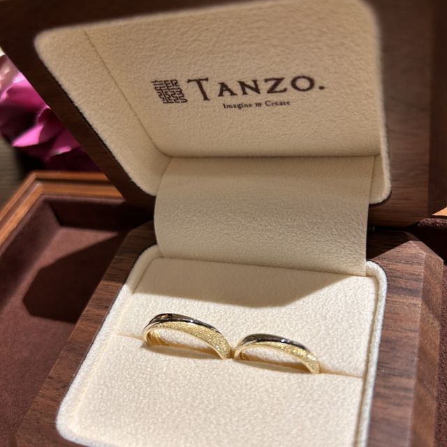 【TANZO.(鍛造指輪)の口コミ】 ほぼフルオーダーで、指輪の色から形、デザイン、全て満足いくものにでき…