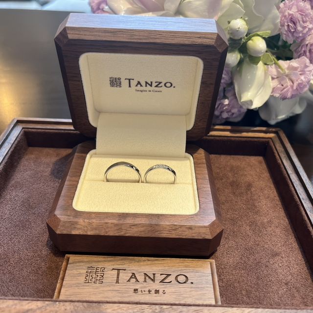 【TANZO.(鍛造指輪)の口コミ】 セミオーダーのため、自分でデザインを決めることができました。
普段アク…