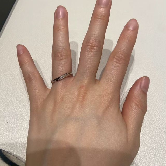 【アイプリモ(I-PRIMO)の口コミ】 パーソナルハンド診断をしてもらい、自分の指に合った、緩やかなウェーブ…