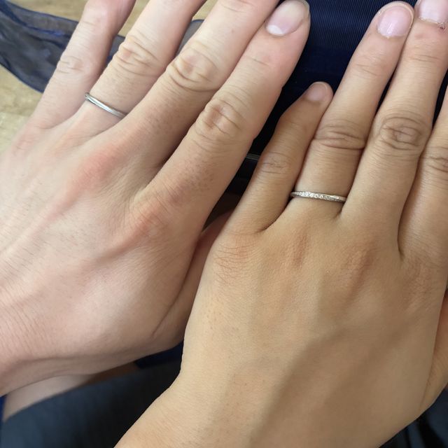 【銀座ダイヤモンドシライシの口コミ】 銀座ダイヤモンドシライシのブーケは、１箇所ではなく左右にもダイヤモン…