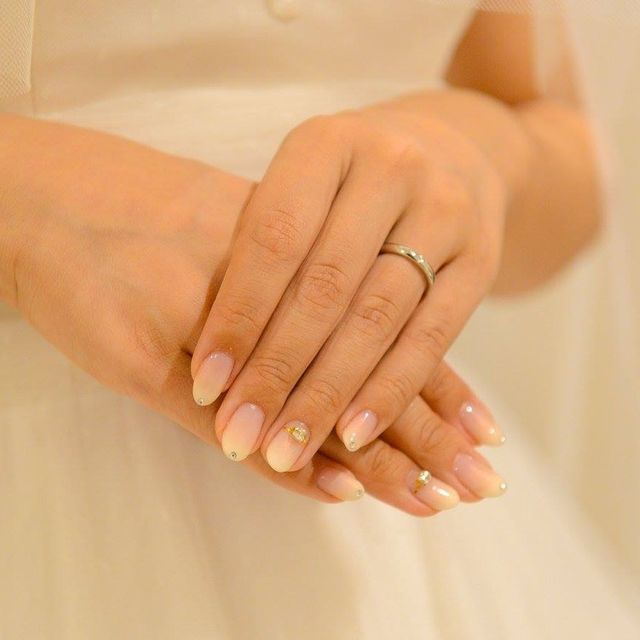 【ティファニー(Tiffany & Co.)の口コミ】 婚約指輪をティファニーで購入していたため、結婚指輪もティファニーで揃…