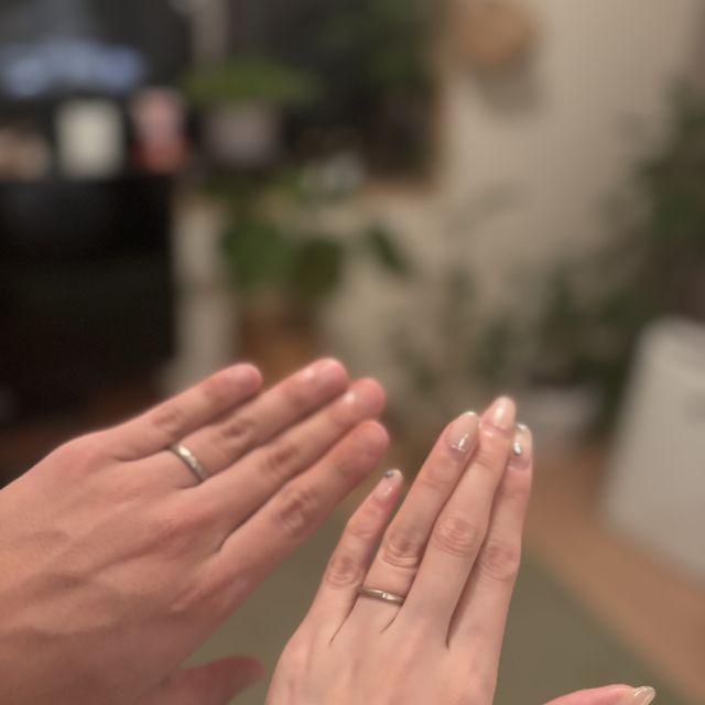【mina.jewelry(ミナジュエリー)の口コミ】 結婚指輪は婚約指輪と違い、基本的に毎日身につけることを前提に作られて…