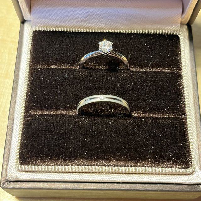 【アイプリモ(I-PRIMO)の口コミ】 アイプリモの指輪は、豊富なデザインと高品質なダイヤモンドが魅力だと思…