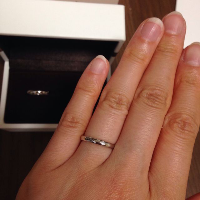 【アイプリモ(I-PRIMO)の口コミ】 シンプルなデザインのものを探していたところ、「鍛造作りであること」、…