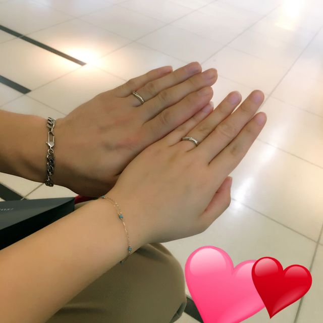 【銀座ダイヤモンドシライシの口コミ】 結婚式場の方に紹介され見に行きました。初めて指輪を見に行き、少し緊張…