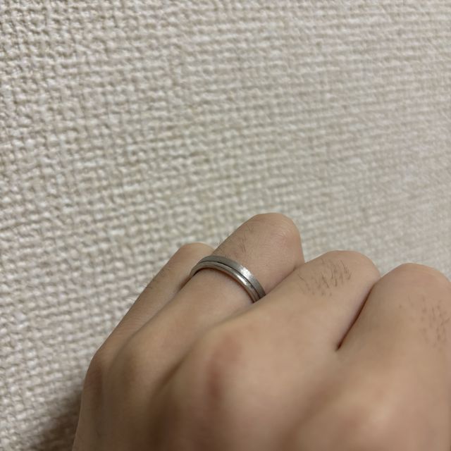 【アイプリモ(I-PRIMO)の口コミ】  ダイヤモンドサテンの艶消しがとてもオシャレで気に入っています。
 中央…