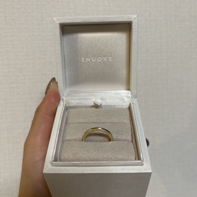 【ENUOVE(イノーヴェ)の口コミ】 ファッションに合わせてシルバーやゴールドなど、指輪を付け替える事が多…
