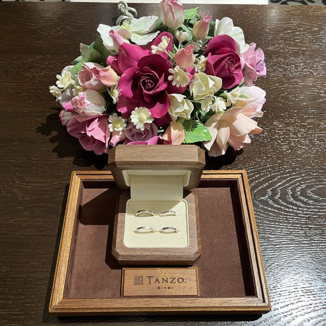 【TANZO.(鍛造指輪)の口コミ】 セミオーダーやフルオーダーに対応してくださるので自分好みの指輪を作っ…