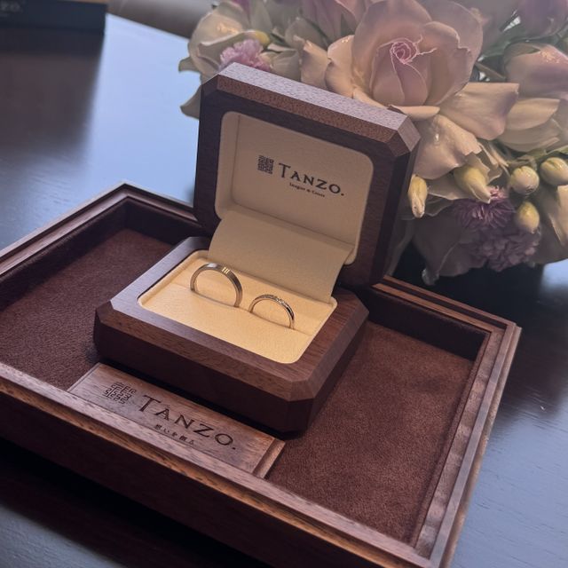 【TANZO.(鍛造指輪)の口コミ】 素材からデザインまで一から2人で作れるところがとてもよかったです。加工…