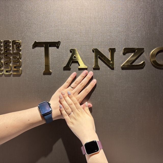 【TANZO.(鍛造指輪)の口コミ】 フルオーダーで素材はコーラルゴールド、V字、面取り、鏡面加工はお揃いで…