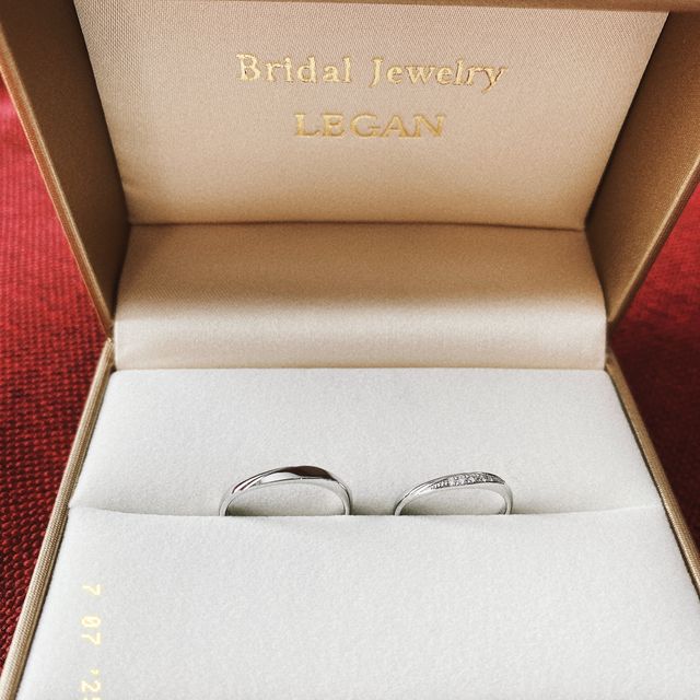 【LEGAN(レガン)の口コミ】 普段付けてても馴染むようなデザインにしました。
ゴツゴツしすぎないけど…