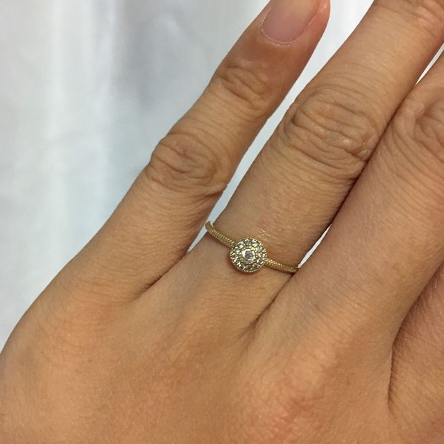 【SIENAROSE(シエナロゼ)の口コミ】 安い買い物ではないので、普段から付けられ、カジュアルな服にもきちんと…