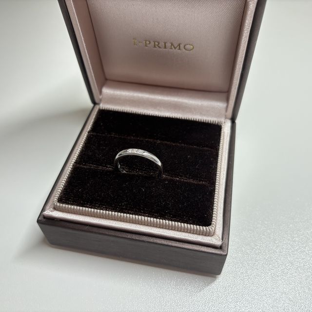 【アイプリモ(I-PRIMO)の口コミ】 飽きがこないようにと、ストレートタイプにしました。シンプルながらも、…