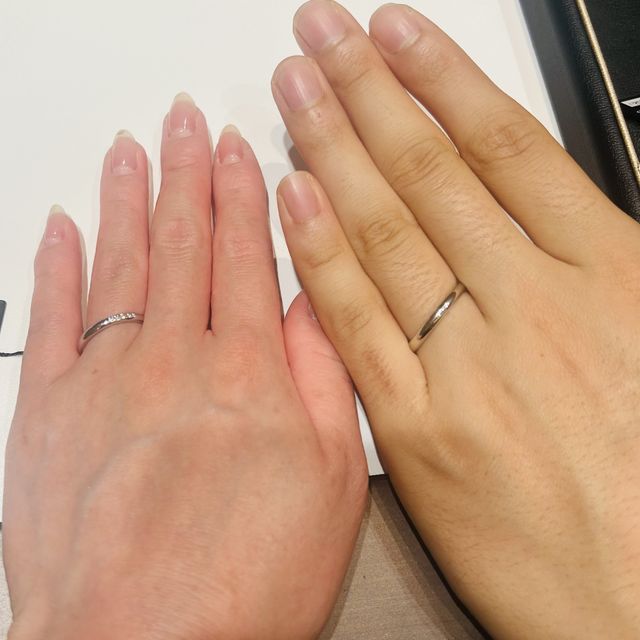 【ラザール ダイヤモンド(LAZARE DIAMOND)の口コミ】 ダイヤモンドの輝きが綺麗でした。暗いところでもキラキラ光って、斜めの…