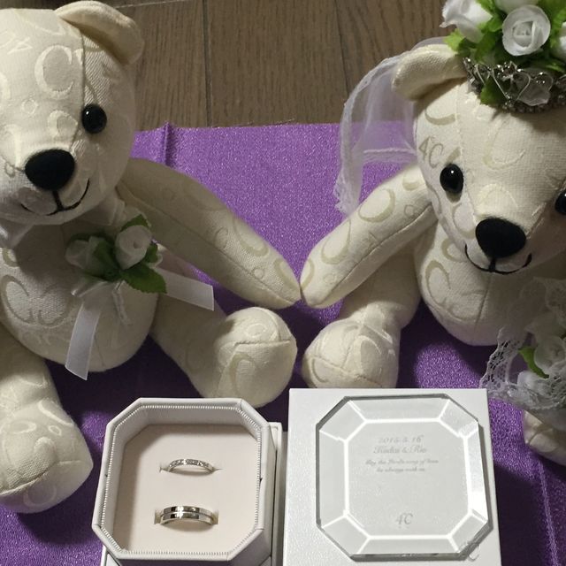 【4℃ BRIDAL(ヨンドシーブライダル)の口コミ】 結婚指輪として、女性用をハーフエタニティ、男性用を太めのリングで探し…