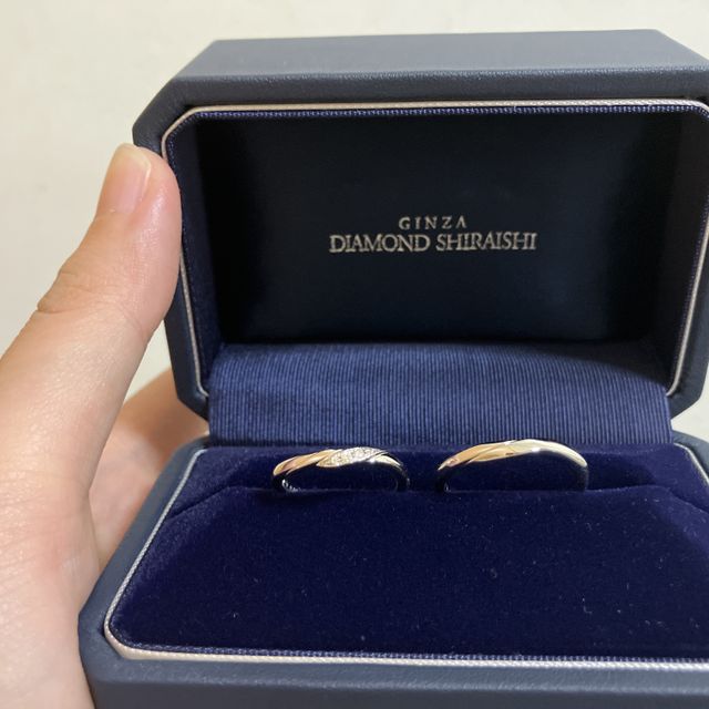 【銀座ダイヤモンドシライシの口コミ】 普段使いできるシンプルさ、しっかり重さがあって、高級感もあるところが…