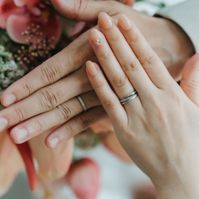 【Cayof(カヨフ)の口コミ】 主人は普段からアクセサリーや時計も着用しないので、着け心地を重要視し…