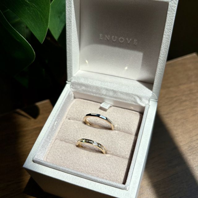 【ENUOVE(イノーヴェ)の口コミ】 素材はシルバーや18K等何種類からか選ぶことができます。私は18Kを選びま…