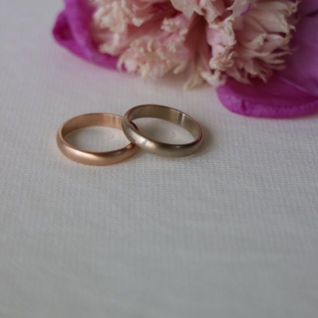 【atelier ST, CAT(アトリエ エスティーキャット)の口コミ】 普段ほとんど手にアクセサリーをつけない2人なので、シンプルで着け心地良…