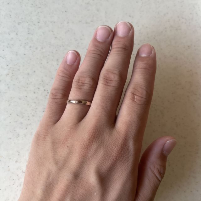 【SIENAROSE(シエナロゼ)の口コミ】 デザインはシンプルなものが良かったので、
ひねりのみのものにしました。…