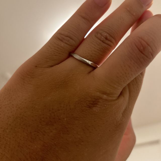 【アイプリモ(I-PRIMO)の口コミ】 飽きのこないシンプルなデザインと、日常でも違和感のない着け心地。
永く…