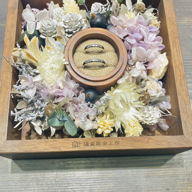 【鎌倉彫金工房の口コミ】 プラチナなので金属アレルギーを起こしにくいです。価格も既製品よりだい…