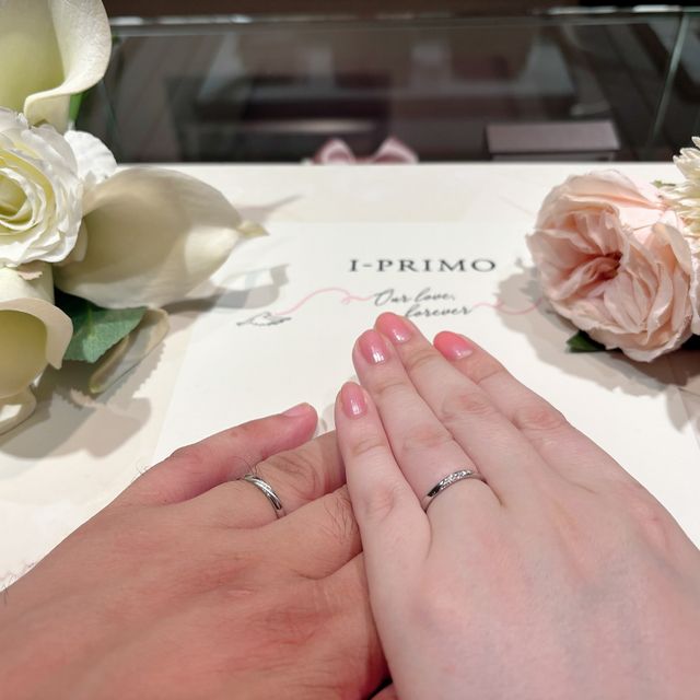 【アイプリモ(I-PRIMO)の口コミ】 試着してみてとても軽く付け心地がよかったのが1番の決め手です。デザイン…