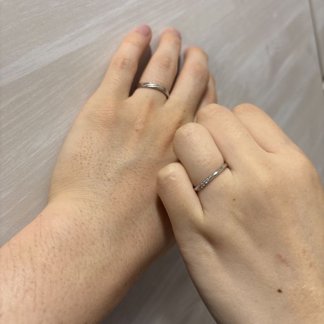 【アイプリモ(I-PRIMO)の口コミ】 シンプルながら、ワンポイントが入っていて、綺麗なデザインになっていま…