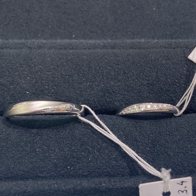 【ヴァンドーム青山(VENDOME AOYAMA)の口コミ】 店員さんにカーブが入ったようなデザインが似合うと勧められ、その中でも…