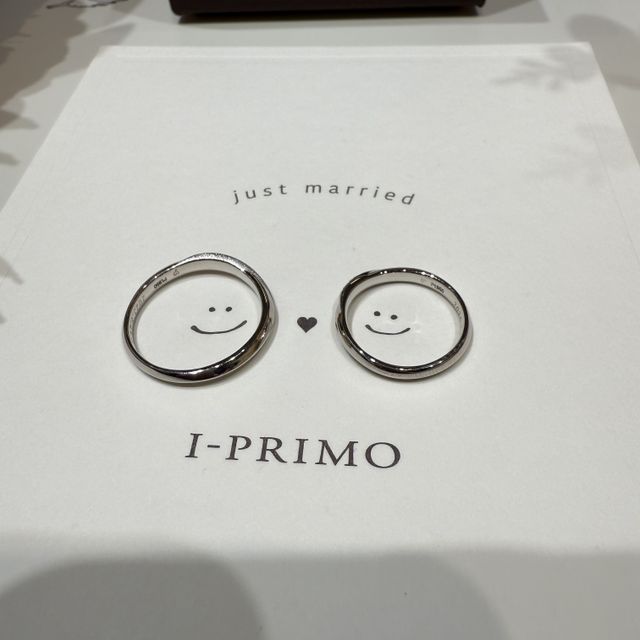 【アイプリモ(I-PRIMO)の口コミ】 ウェーブのおかげで柔らかさもあって素敵です。
幅も細すぎず太すぎず、ど…