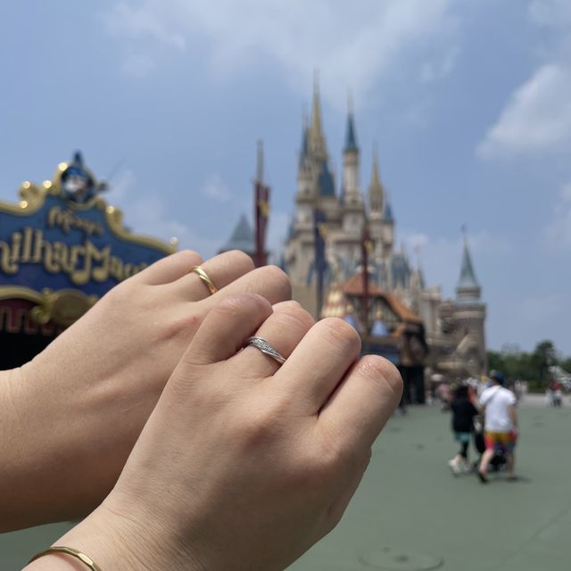 【アイプリモ(I-PRIMO)の口コミ】 【指輪】
ハメやすく、太すぎず、綺麗に見えるデザインだと思い選びました…