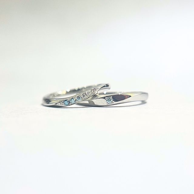 【CAFERING(カフェリング)の口コミ】 派手すぎずシンプルすぎずちょうど良くて可愛い。
アイスブルーダイヤがき…