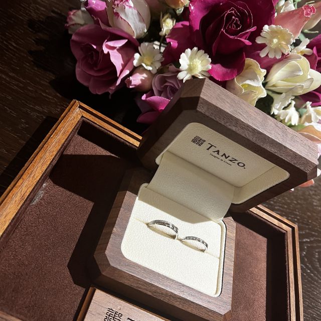 【TANZO.(鍛造指輪)の口コミ】 自分たちのこだわりを妥協せず、尚且つペア感を出したく人とあまり被りた…